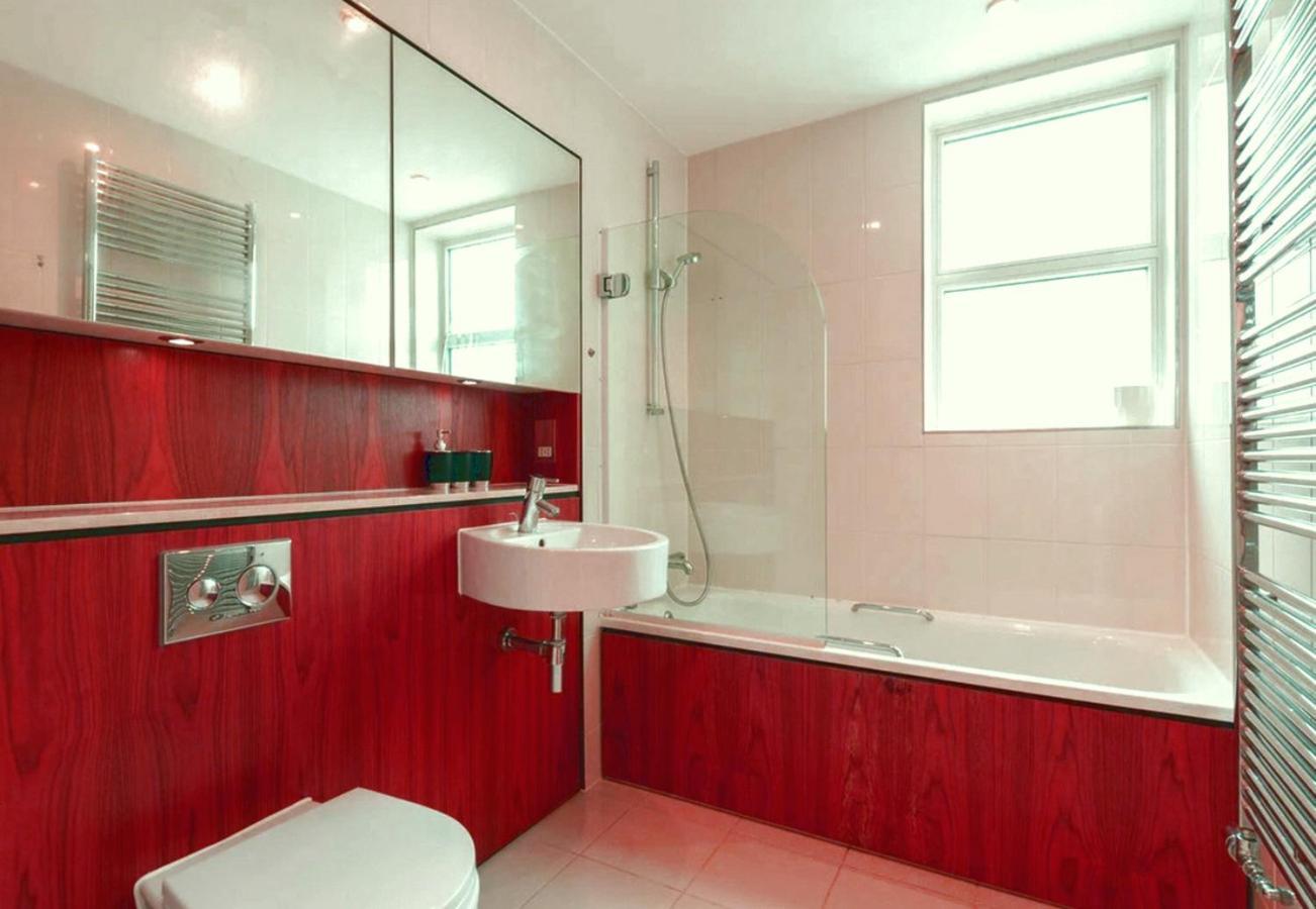 4 Bedrooms Puerta De Alcala Apartamento *